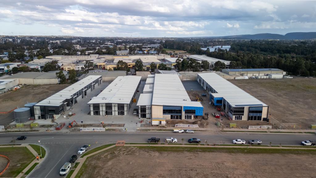2&3/14-98 OLD CASTLEREAGH RD, PENRITH, NSW 2750