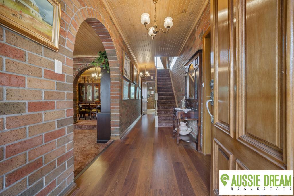 35 Manning Ave, Kurunjang, VIC 3337