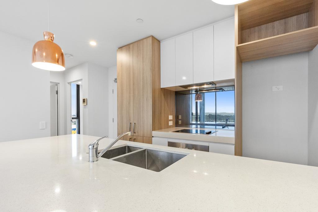 703/6 Baumea Way, Innaloo, WA 6018