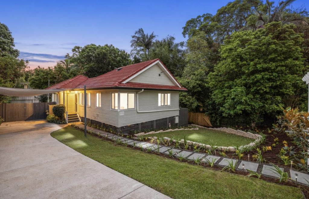 64 Salkeld St, Tarragindi, QLD 4121