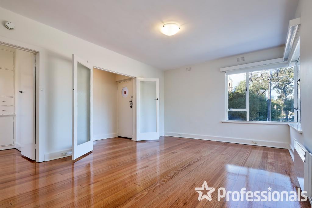 1/2 Newton Ct, St Kilda, VIC 3182