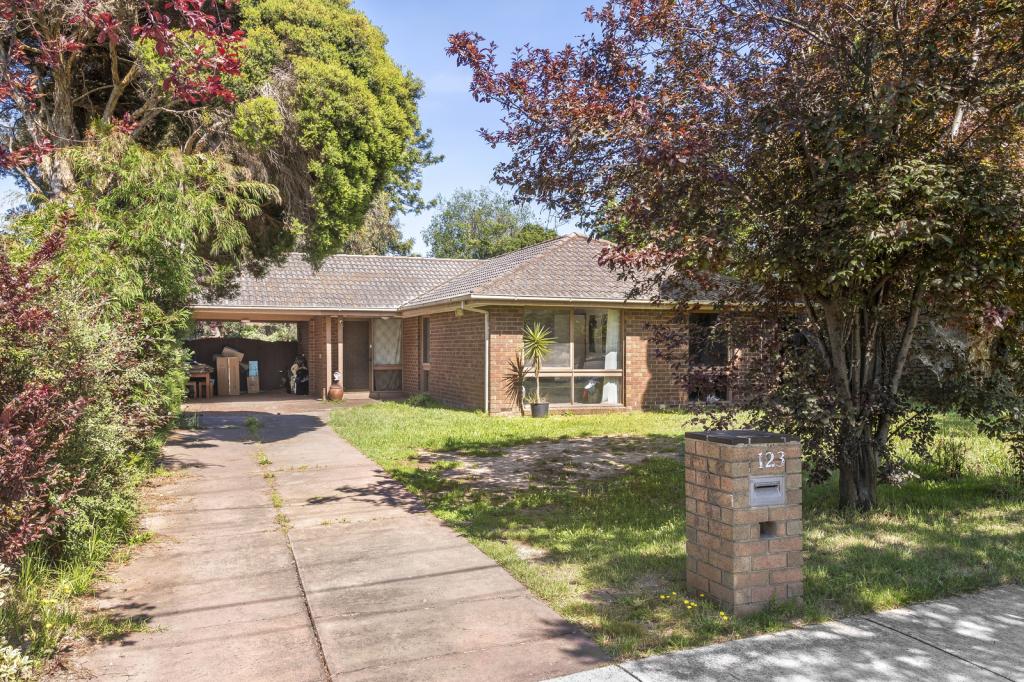 123 TYNER RD, WANTIRNA SOUTH, VIC 3152