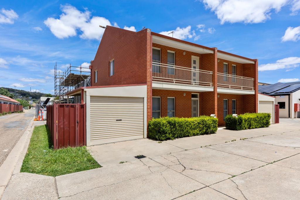 1/32 Eulong Lane, Wagga Wagga, NSW 2650