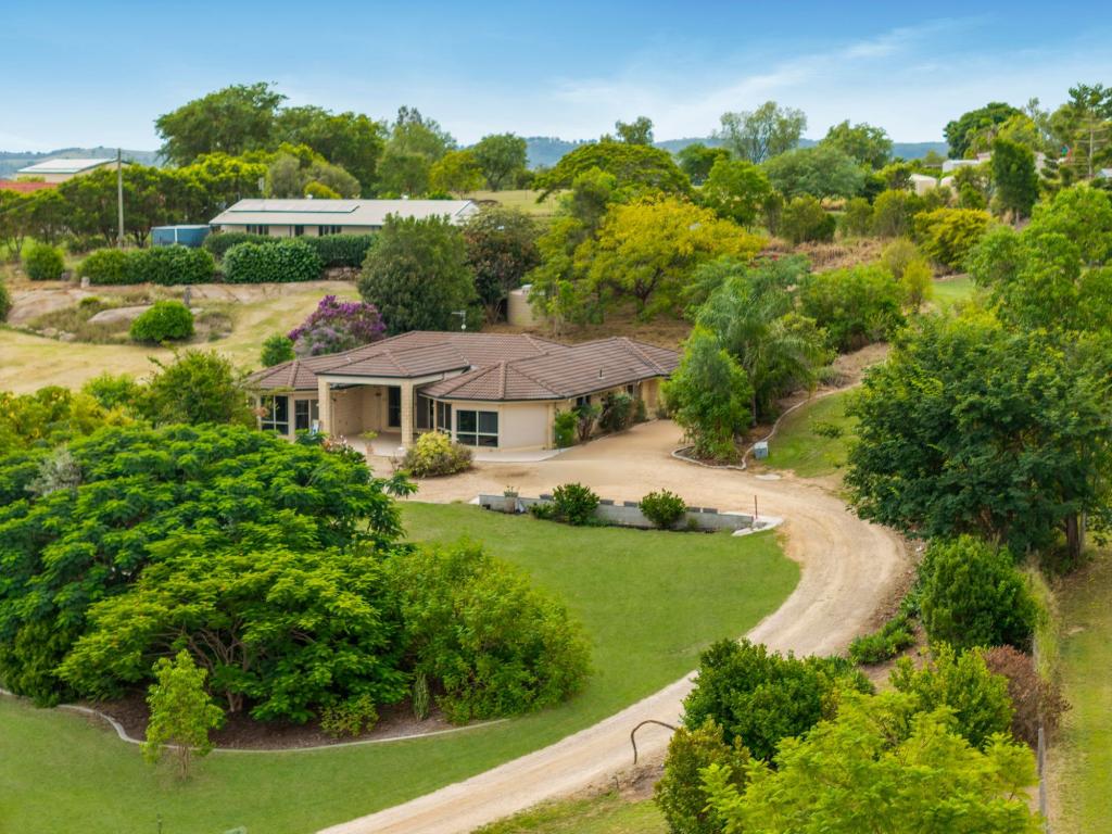 26 Heron St, Laidley Heights, QLD 4341