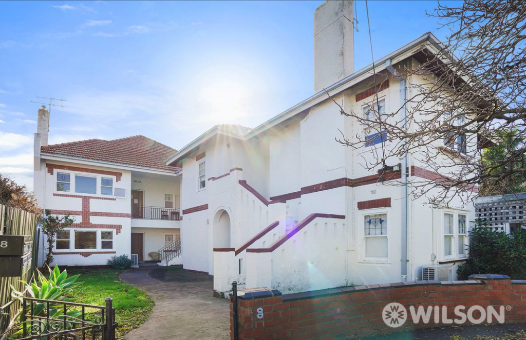 1/8 Bundalohn Ct, St Kilda, VIC 3182