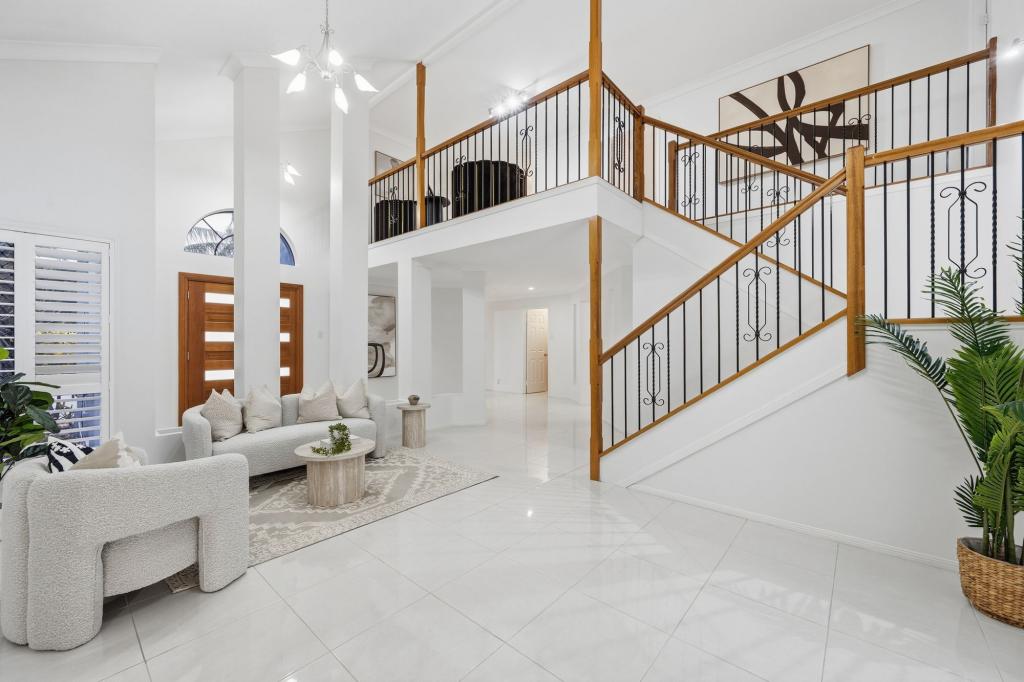 7 Michigan Cres, Parkinson, QLD 4115