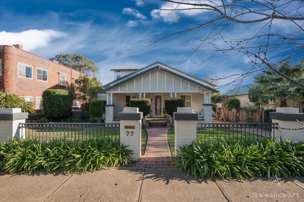 77 Upper St, East Tamworth, NSW 2340