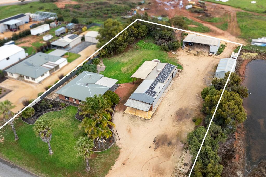 70 Trenerry Ave, Loxton, SA 5333