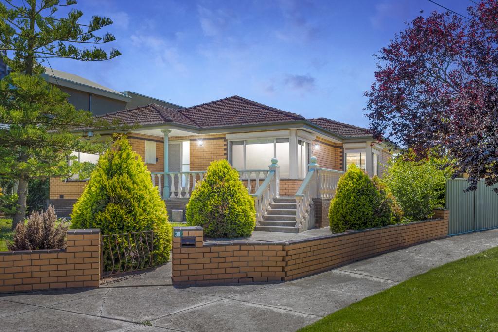 38 Rosemary Dr, Lalor, VIC 3075