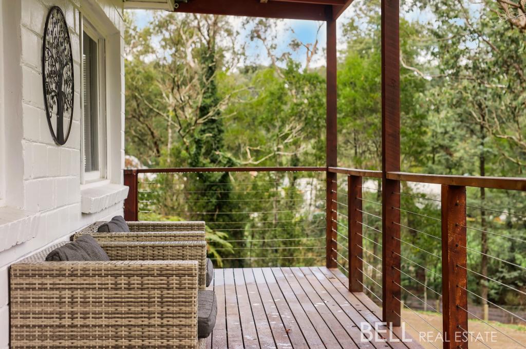 240 WOORI YALLOCK RD, COCKATOO, VIC 3781