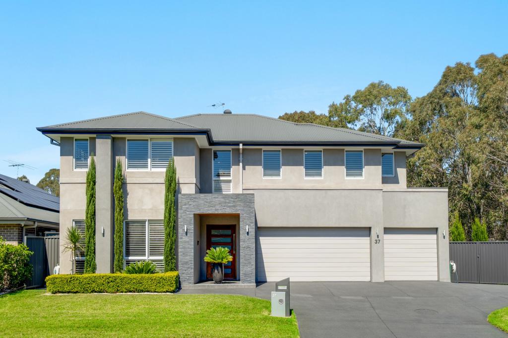37 River Oak Cct, Kellyville, NSW 2155