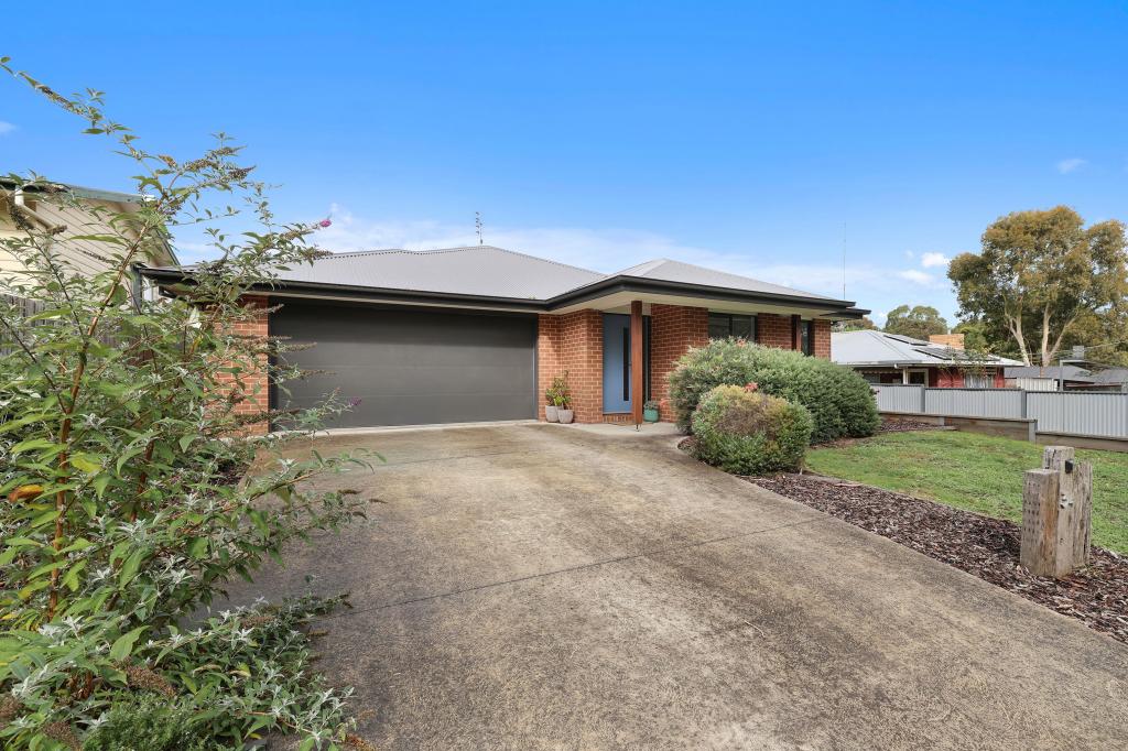 34 Campbell St, Meeniyan, VIC 3956