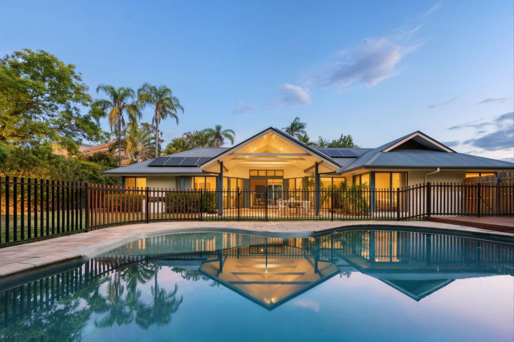 36 Clarkson Pl, Kenmore Hills, QLD 4069