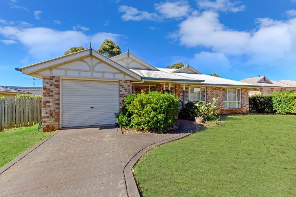 8 Hillcrest Ct, Kearneys Spring, QLD 4350