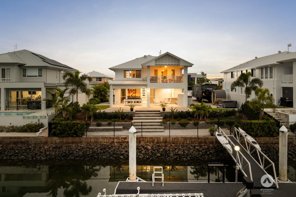 82 Paradise Pde, Jacobs Well, QLD 4208