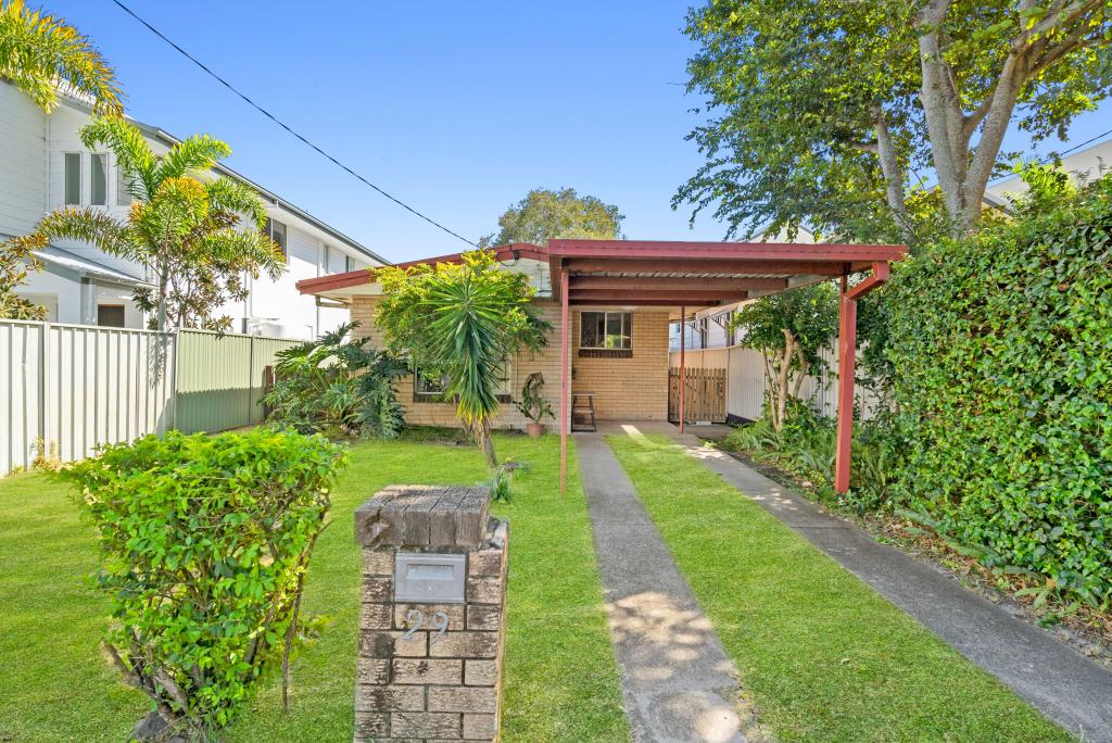 29 Fourteenth Ave, Palm Beach, QLD 4221