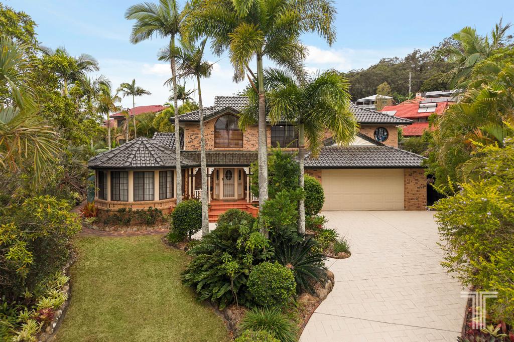15 Ravenswood Ct, Carindale, QLD 4152