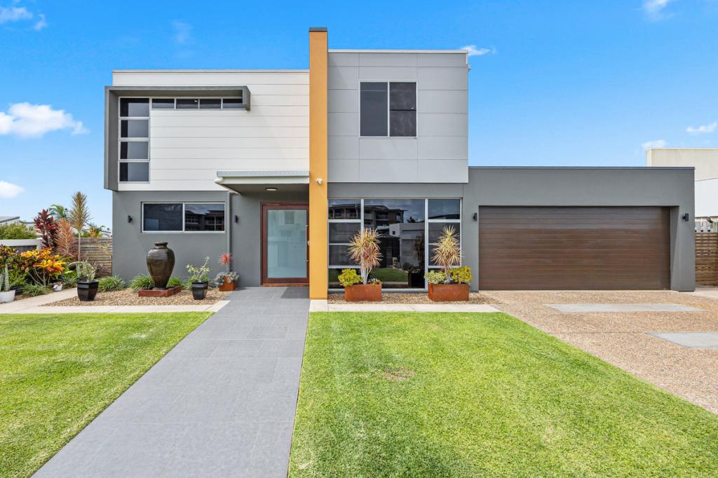 16 Davis Dr, Kawungan, QLD 4655