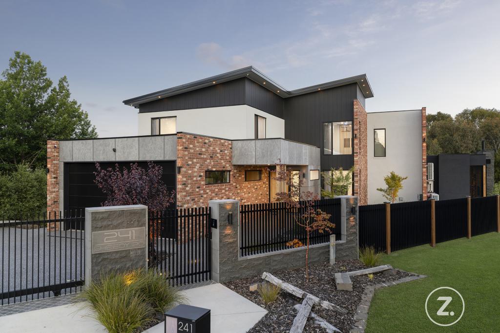 241 Sheedy Rd, Gisborne, VIC 3437