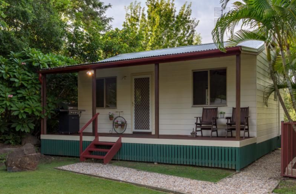 1 A BODALLA PL, TALLEBUDGERA, QLD 4228