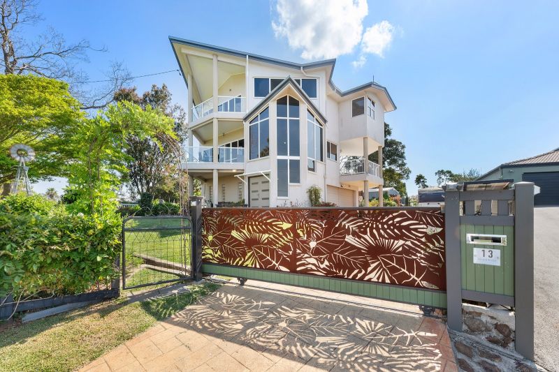 13 JENYNS RD, TAMBORINE MOUNTAIN, QLD 4272