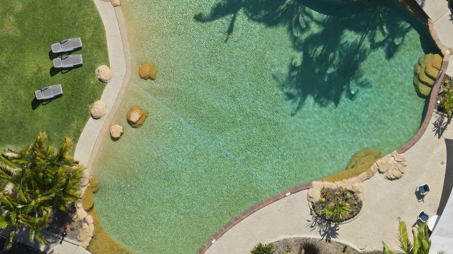 82/215 Cottesloe Dr, Mermaid Waters, QLD 4218