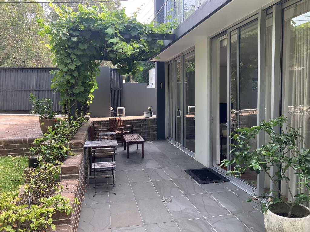 15 Fernleigh Ave, Rose Bay, NSW 2029