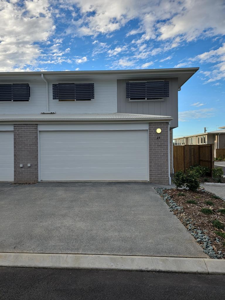 25/5 Royal St, Kallangur, QLD 4503