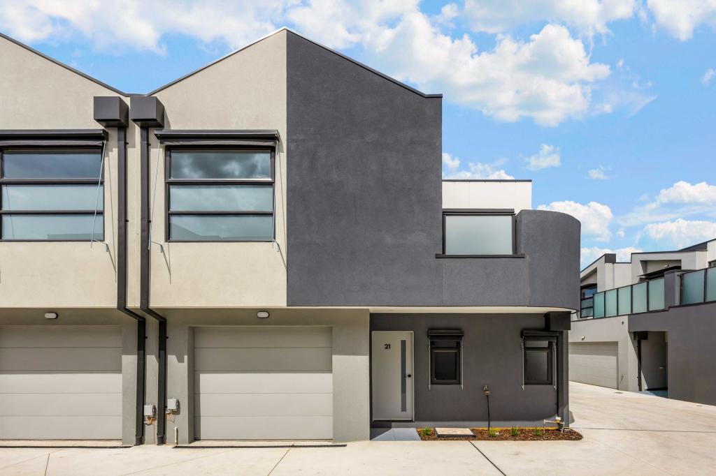21 Porteous Rtt, Sydenham, VIC 3037