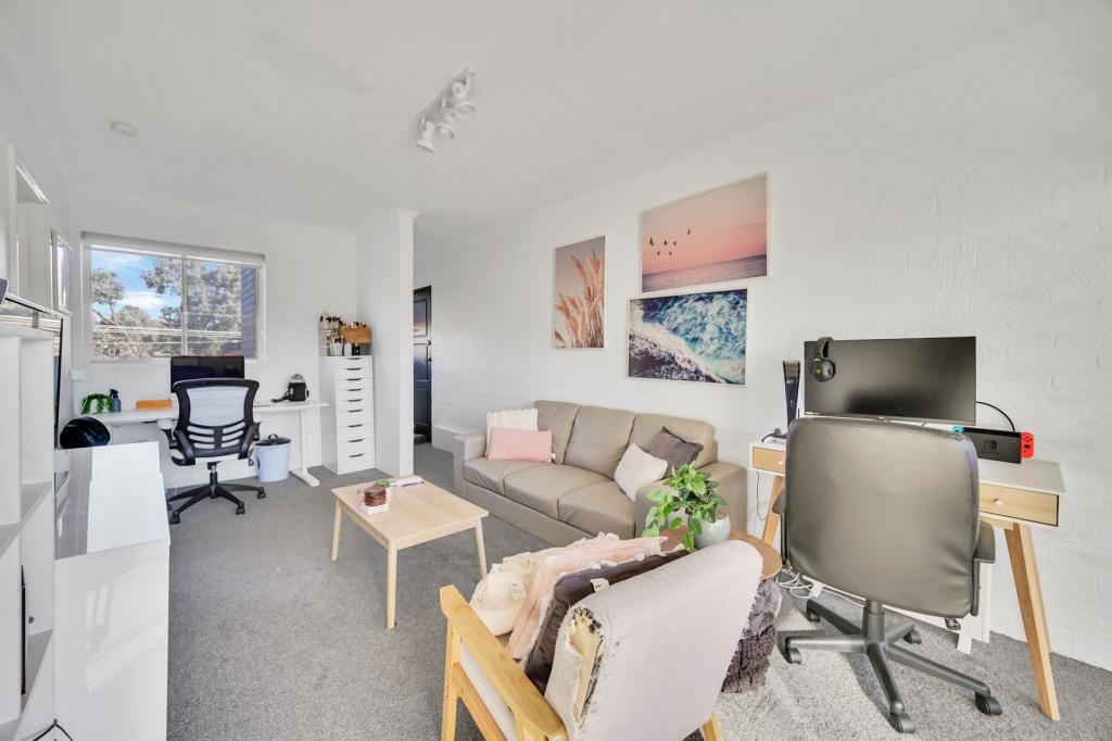 30/58 Bennelong Cres, Macquarie, ACT 2614