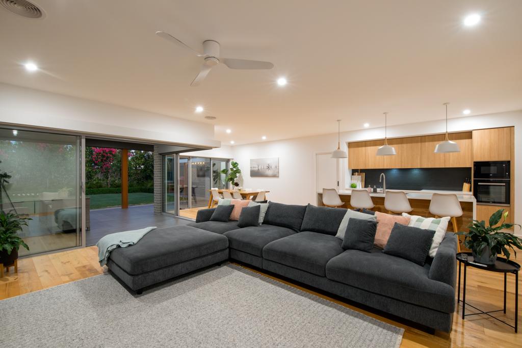 24 Dellar Cres, Horsham, VIC 3400