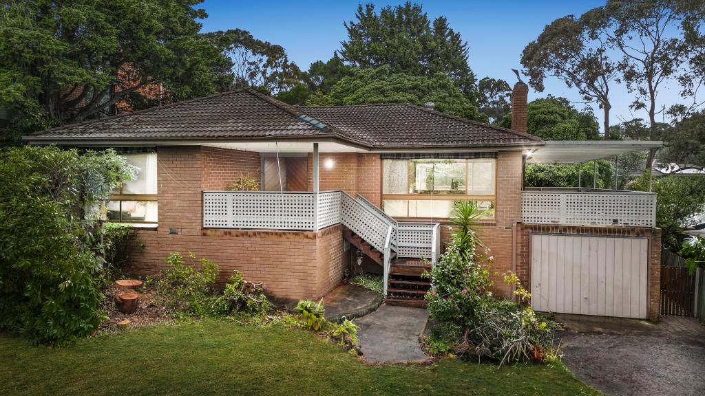 3 Greenbriar Ave, Wheelers Hill, VIC 3150