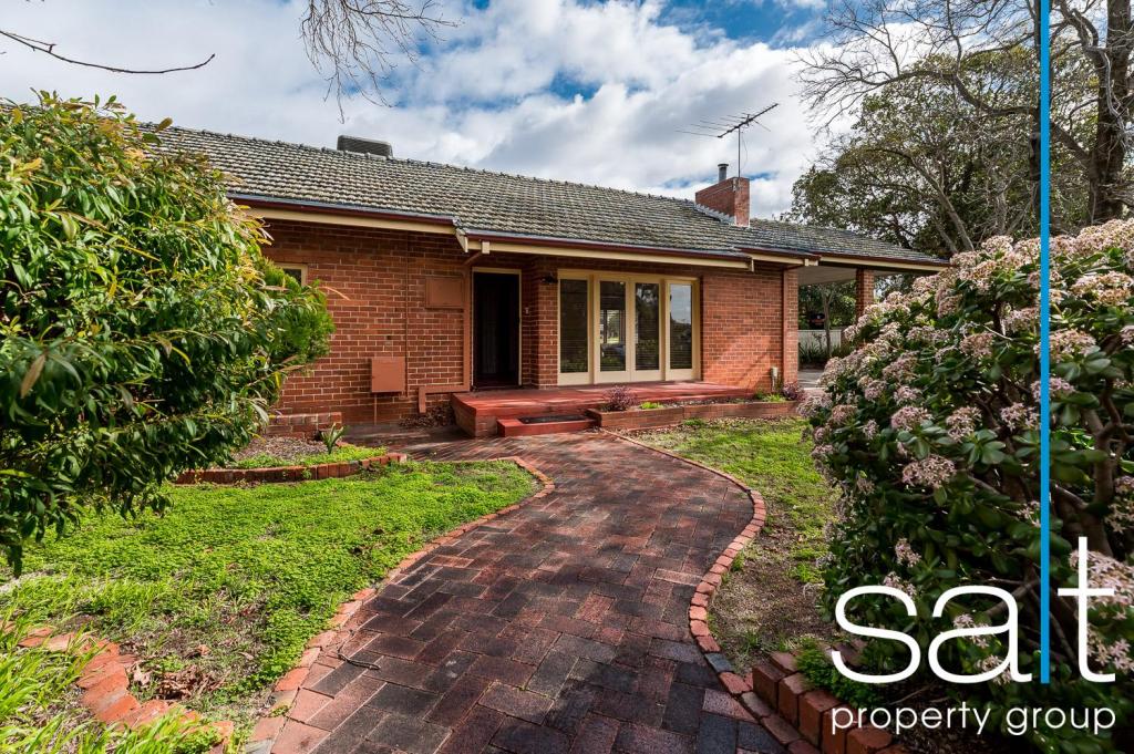 38 Henley Rd, Ardross, WA 6153