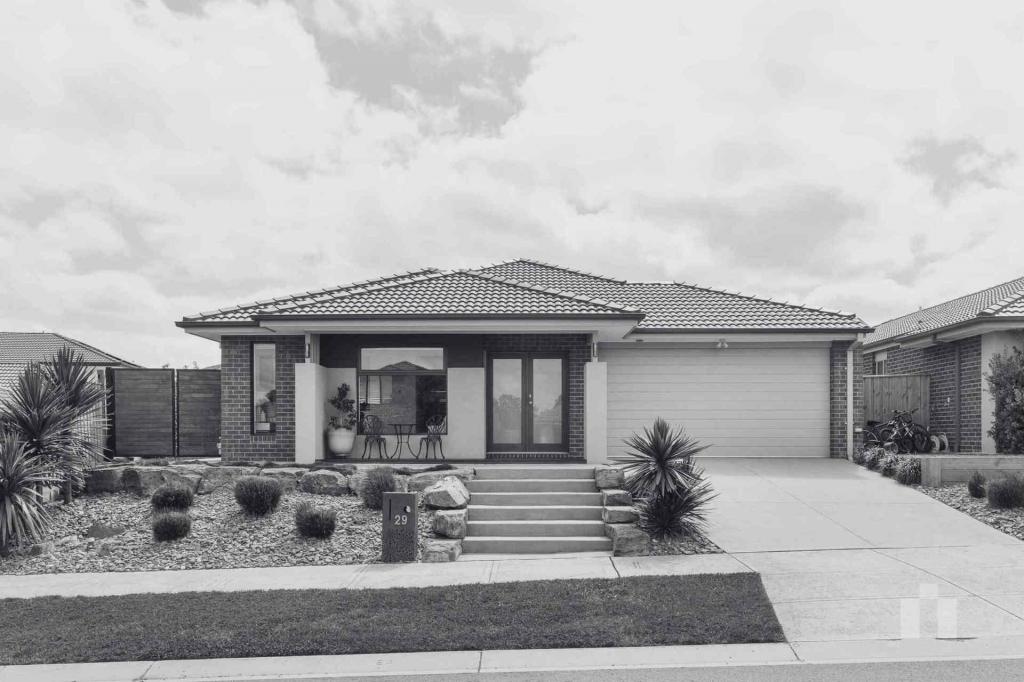 29 Lucknow Dr, Beveridge, VIC 3753