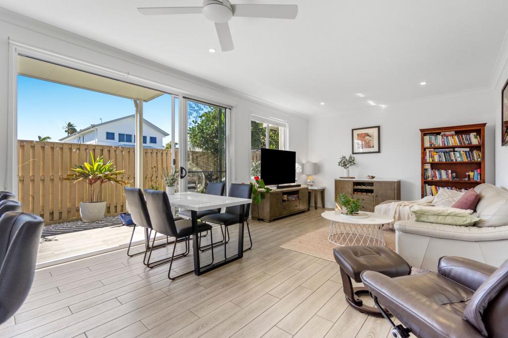 13/6 PARK COVE BVD, HOPE ISLAND, QLD 4212