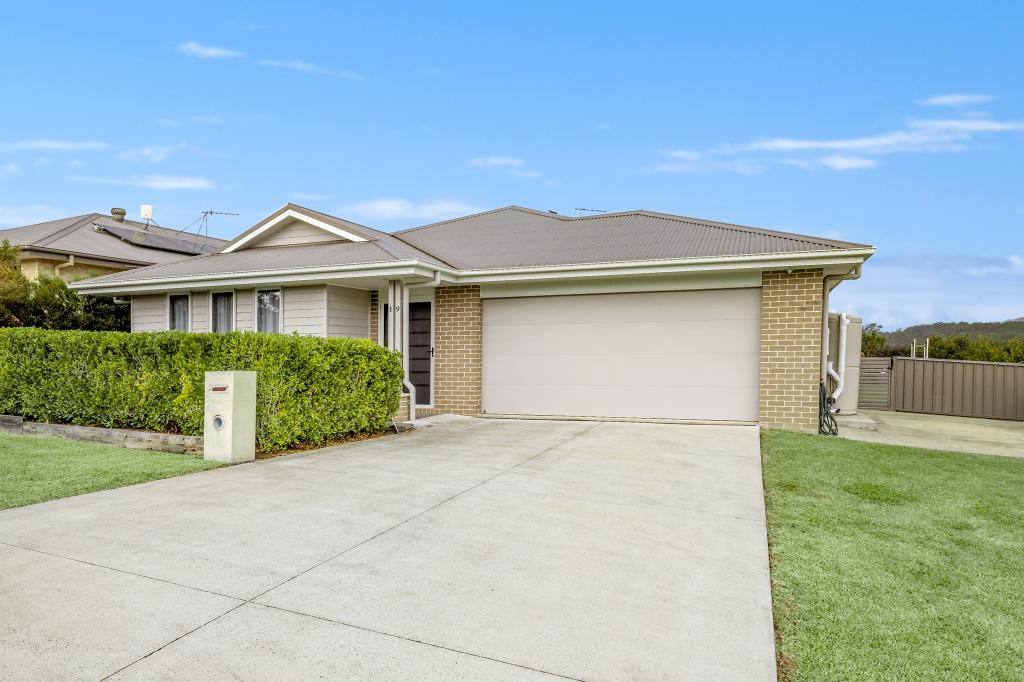 19 Satinwood Cres, Kew, NSW 2439