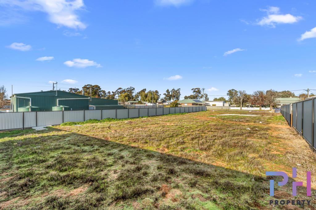 16 Camp St, Bridgewater On Loddon, VIC 3516
