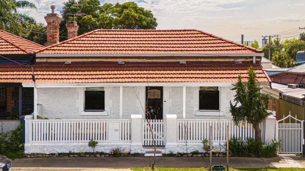 203 Hart St, Glanville, SA 5015