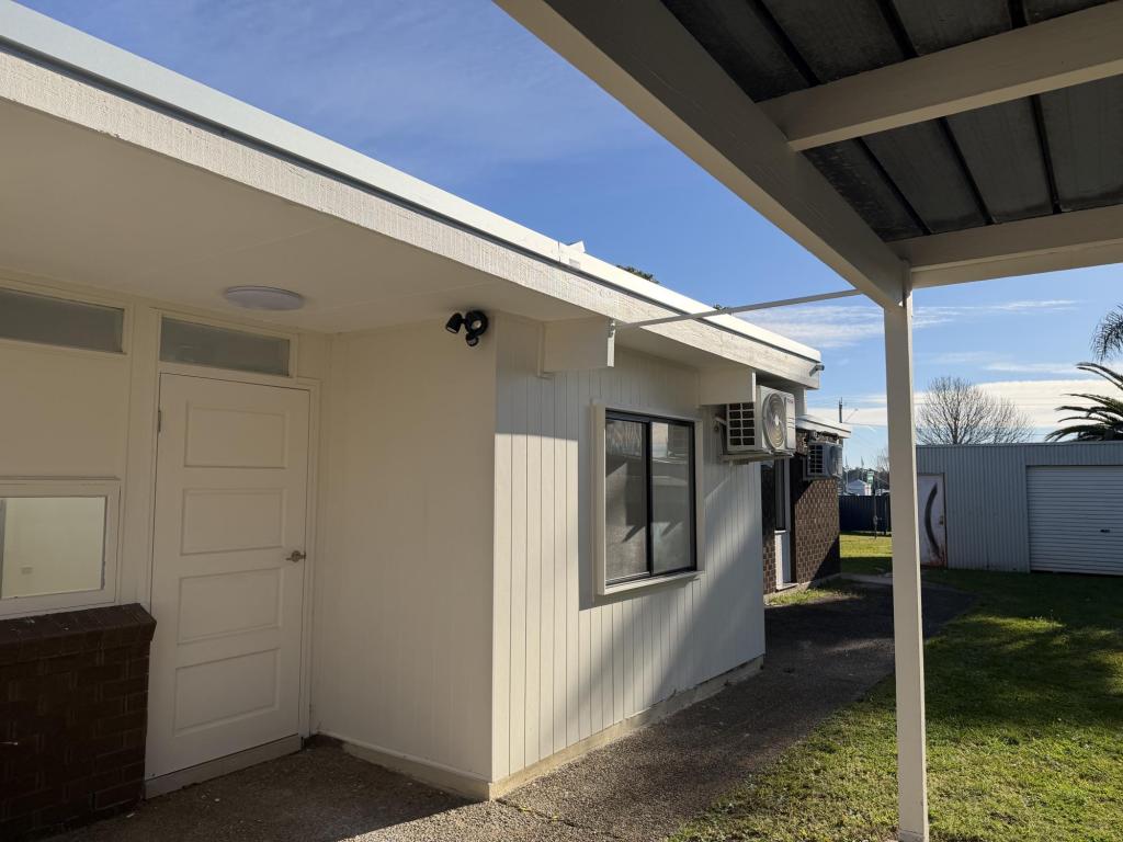 13 Golf Links Dr, Batemans Bay, NSW 2536