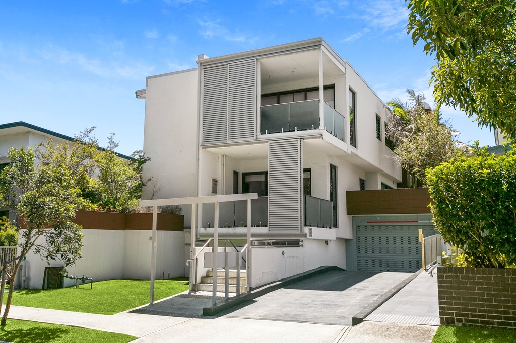 3/72 Old Pittwater Rd, Brookvale, NSW 2100