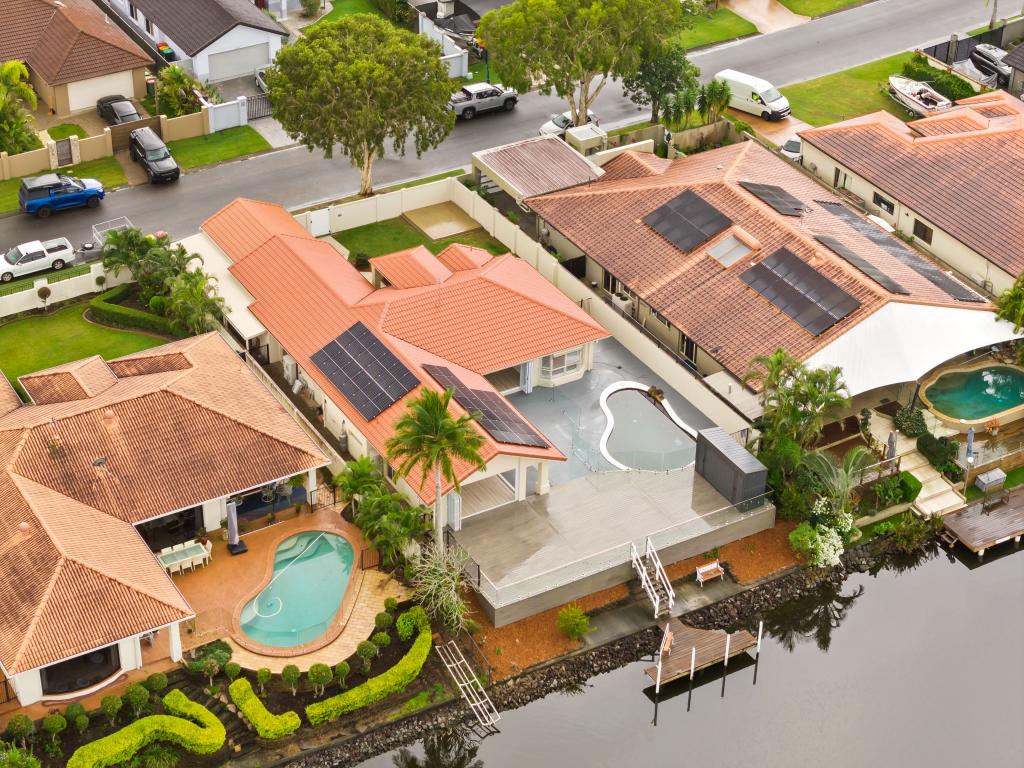 9 Glenwater Cres, Helensvale, QLD 4212