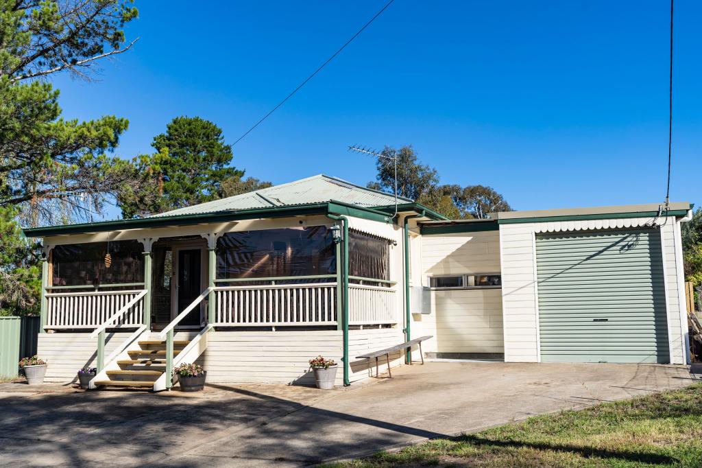 19 Culey Ave, Cooma, NSW 2630