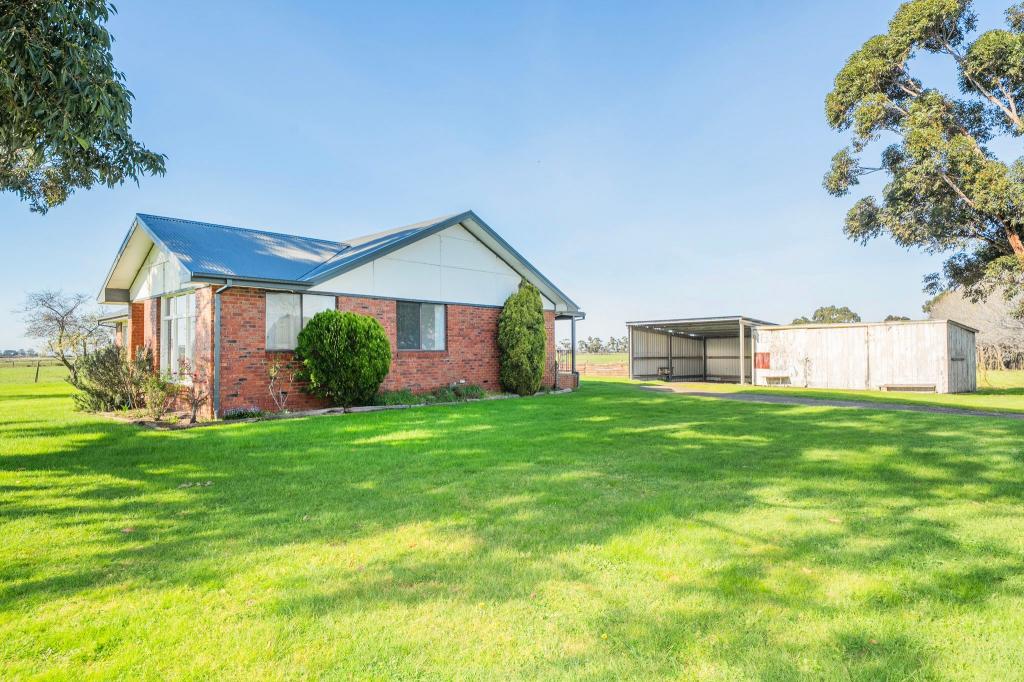 1/2700 South Gippsland Hwy, Tooradin, VIC 3980
