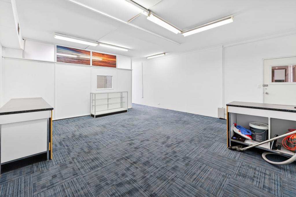 6/20 SCARBOROUGH ST, SOUTHPORT, QLD 4215