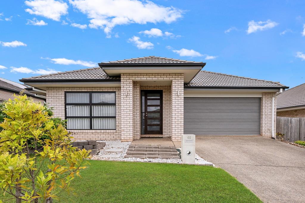 45 Bergamot Cct, Griffin, QLD 4503