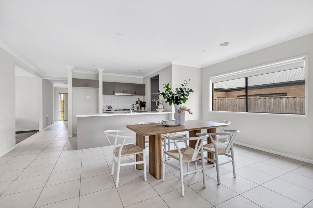 39 Fleurieu Cct, Armstrong Creek, VIC 3217