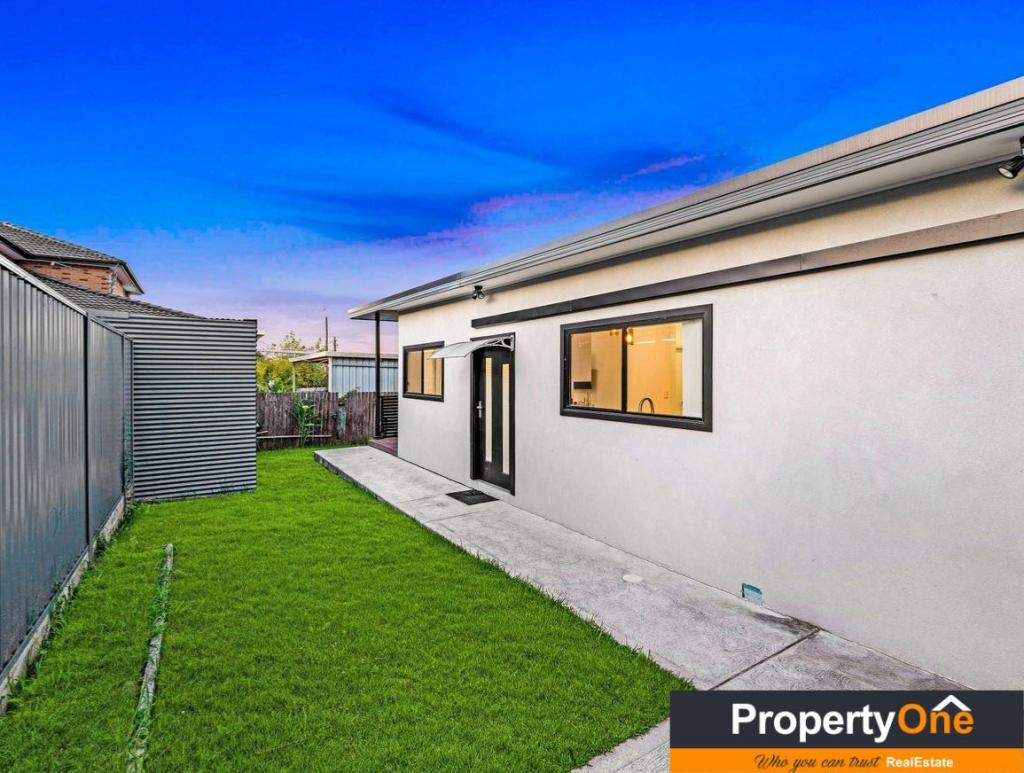 145A NOBLE AVE, GREENACRE, NSW 2190