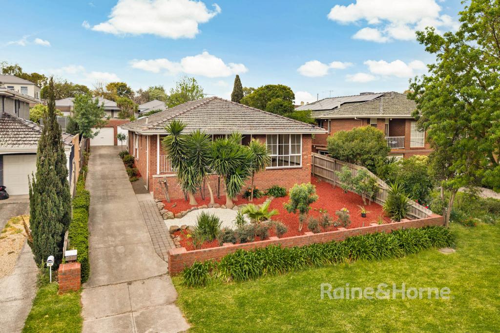 71 Brook St, Sunbury, VIC 3429