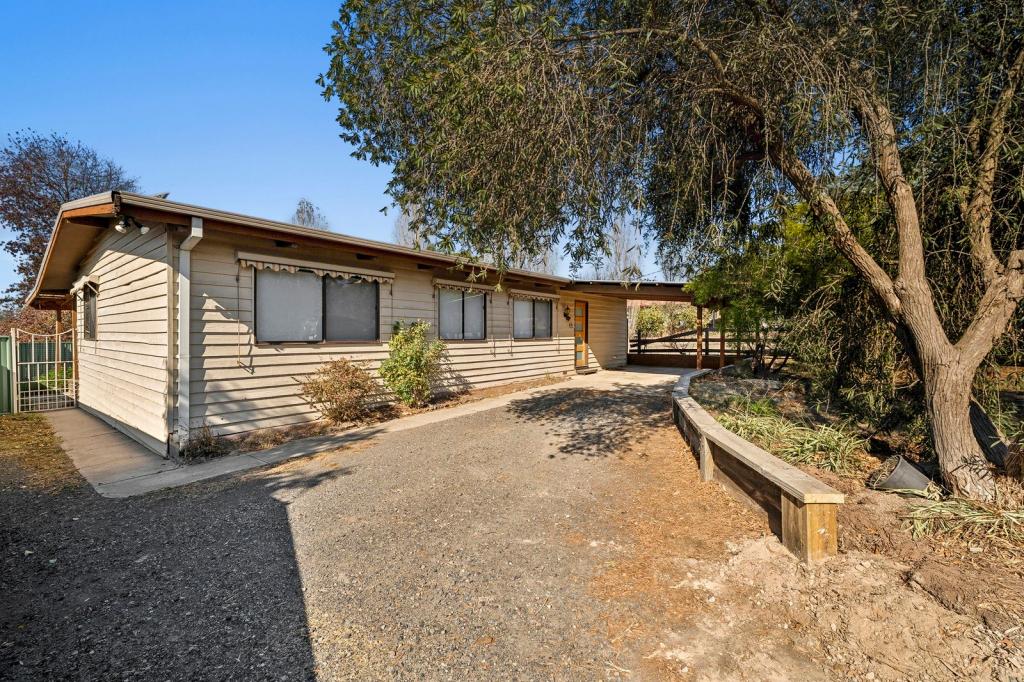 108 Highton Lane, Mansfield, VIC 3722