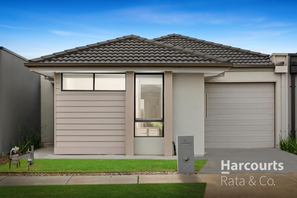 11 Romanesque Dr, Deanside, VIC 3336